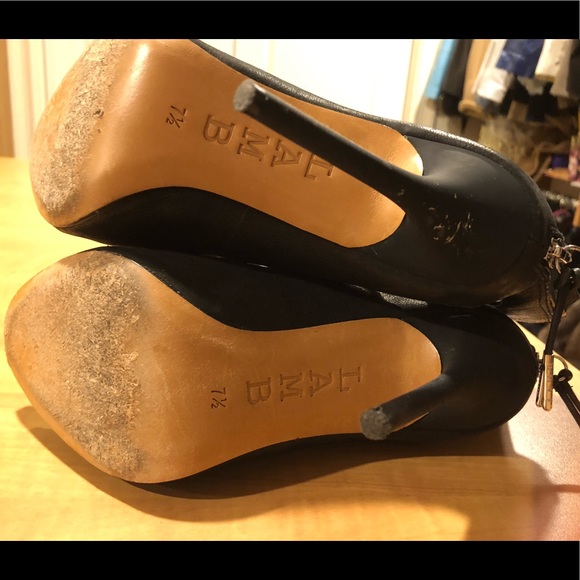 L.A.M.B. By Gwen Stefani Black Pumps 7 1/2 - Picture 7 of 7